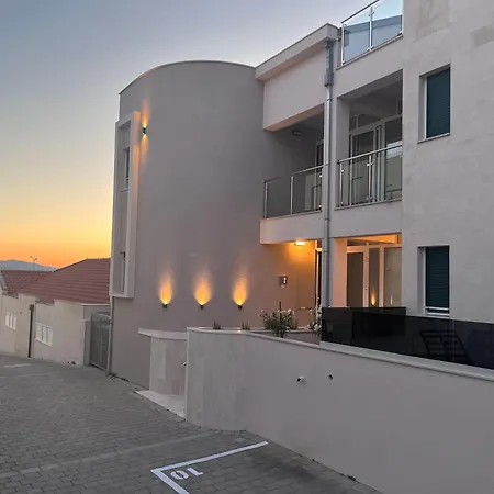 Bova Ciovo Apartamento