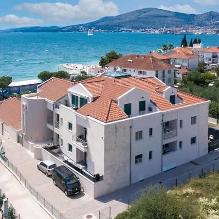 Bova Ciovo Apartamento *